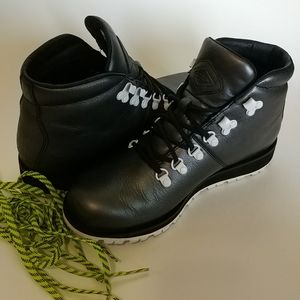 Merrell Boots with extra laces!